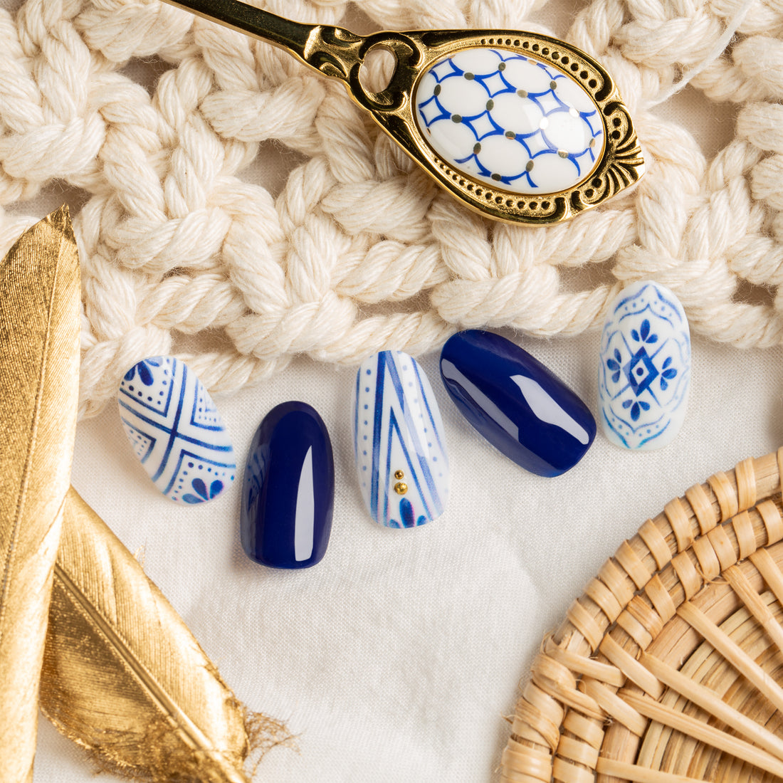 Classical Flower Porcelain