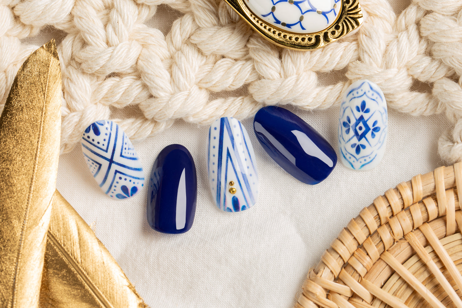 Classical Flower Porcelain